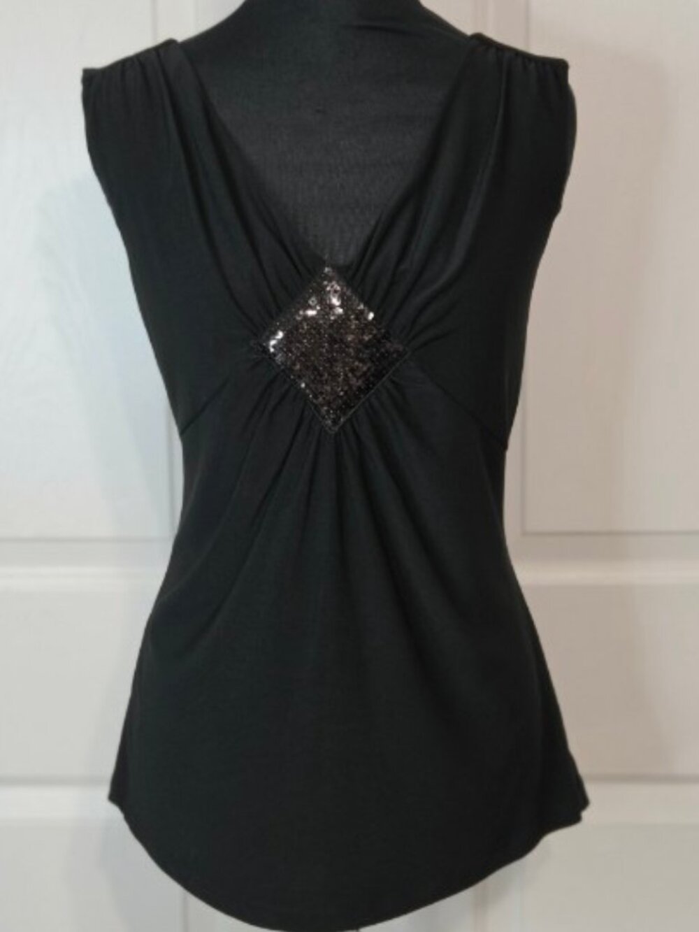 j.t.b. Black Sequin Diamond Accent V-Neck Sleeveless Top Sz L Made in USA Y2K